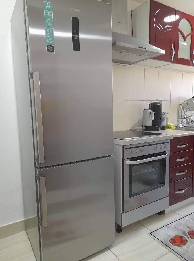 Appartement Stan Na Dan Gornji Milanovac-Centar-Nova Gradnja Extérieur photo