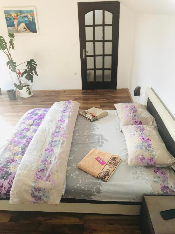 Appartement Stan Na Dan Gornji Milanovac-Centar-Nova Gradnja Extérieur photo