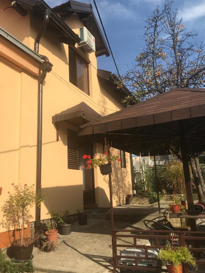 Appartement Stan Na Dan Gornji Milanovac-Centar-Nova Gradnja Extérieur photo